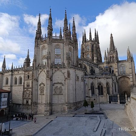 Apartamento Con Encanto En Casco Historico De Burgos Exterior photo